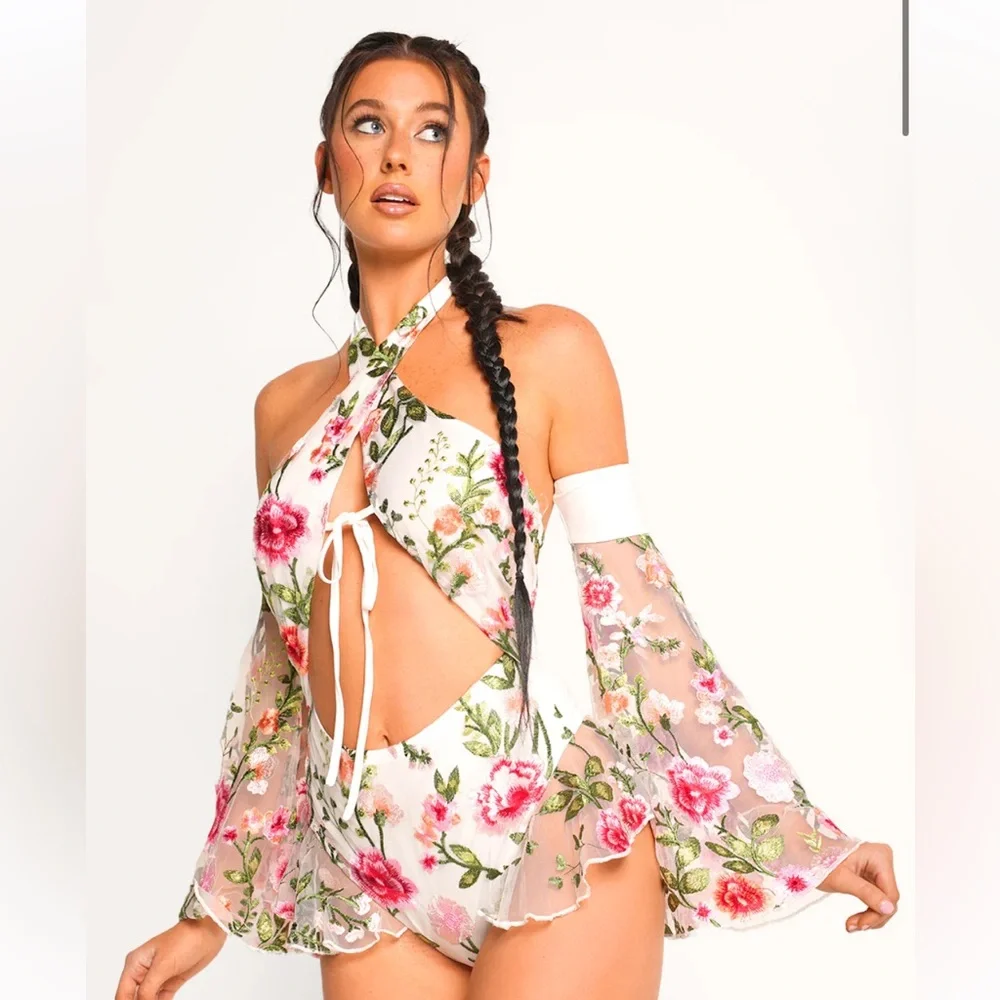 Floral RAVE bodysuit outfit - Picture 2 of 4